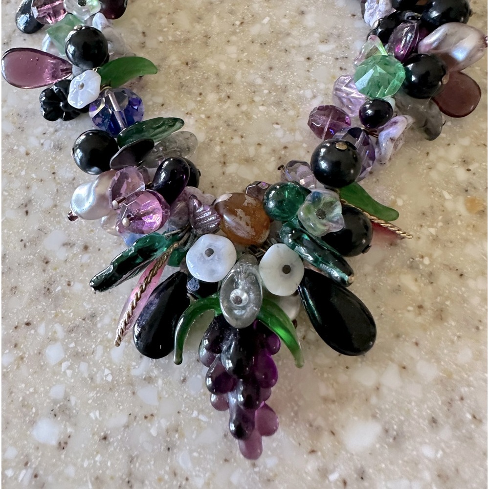 LARK RODRIGUES designer-crafted glass neclace.